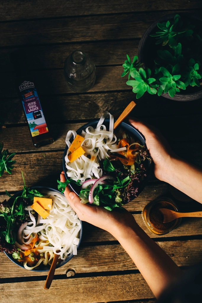 Free vegan noodles vegetables, top