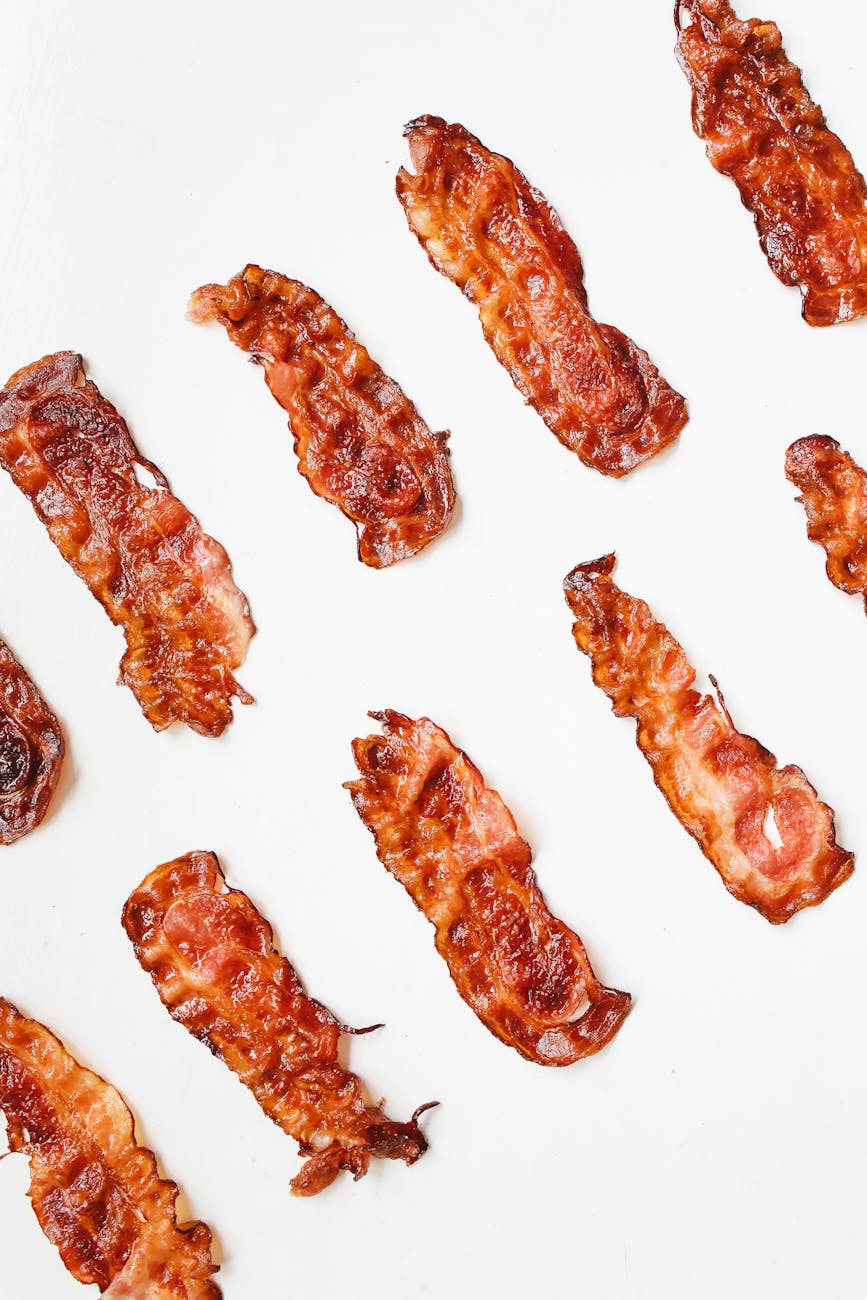 photo of cooked bacon