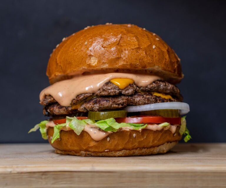 National Cheeseburger Day